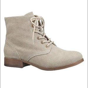 Cream Canvas Maurices Short Boot Combat